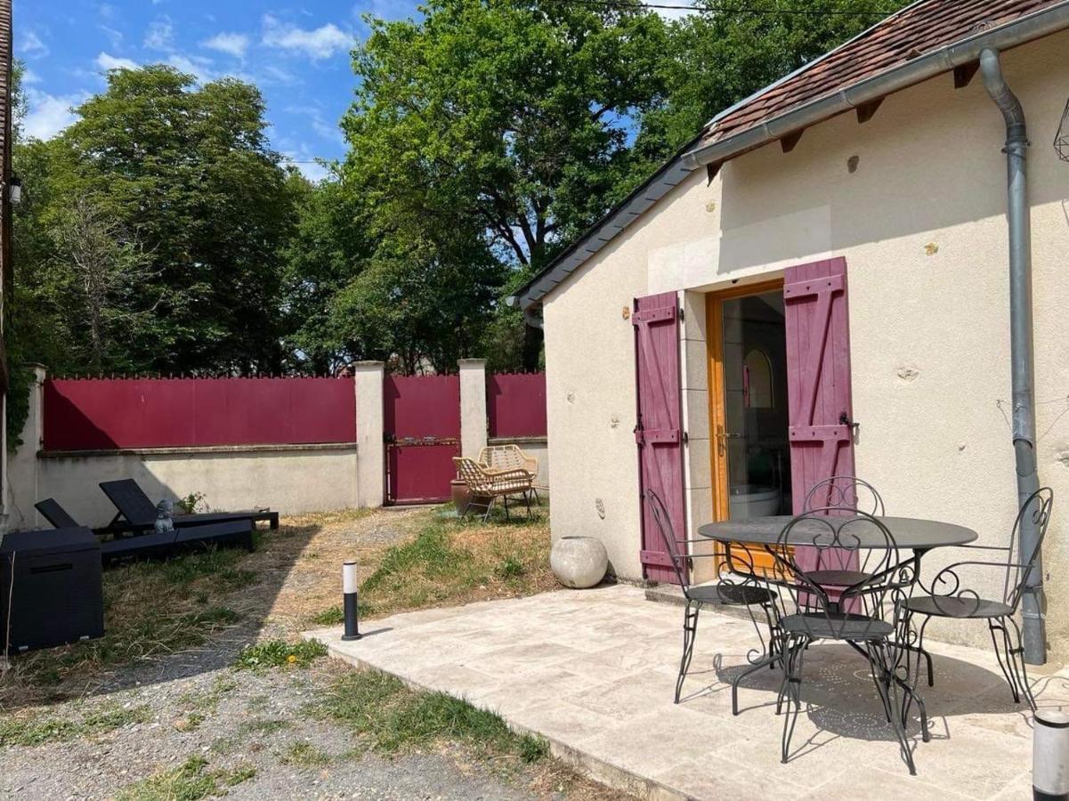 Une Pause S'Impose ;) Méry-sur-Cher Exteriör bild