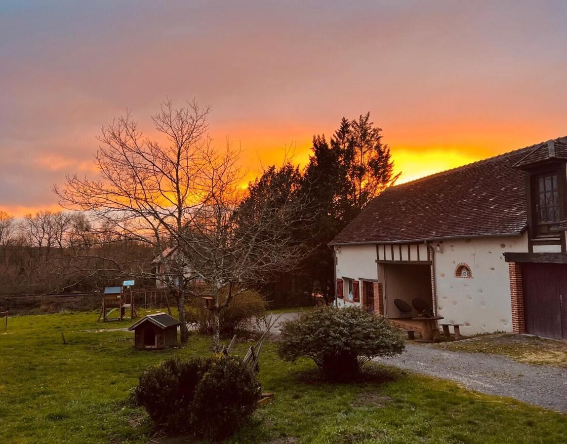 Une Pause S'Impose ;) Méry-sur-Cher Exteriör bild